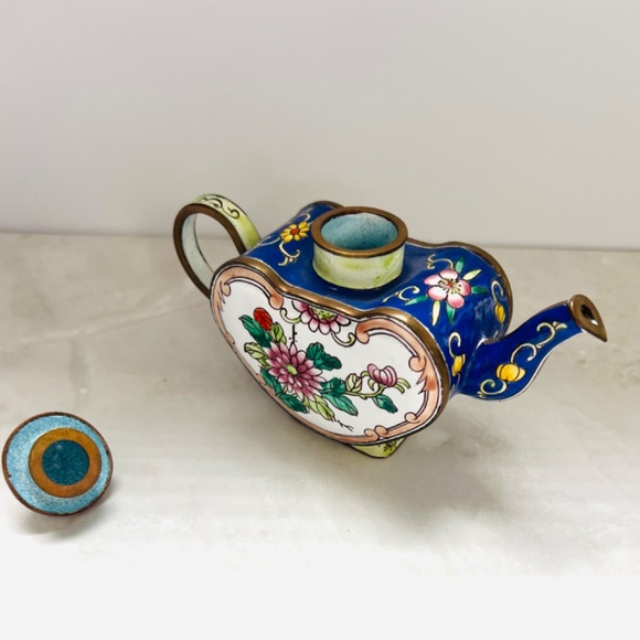 Authentic Kelvin Chen Grape Teapot Vintage | Taiwan Cloisonné Enamel | Oval - Picture 2 of 8